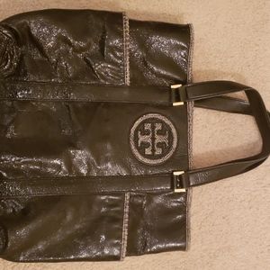 Tory Burch Bombe purse